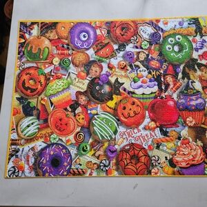 White Mountain "Trick Or Treat's 1,000 Piece Puzzle